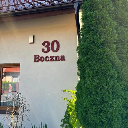 Apartman Wisniowy Sad - I W Spokojnej Okolicy, Blisko Dworca Pkp I Pks Kudowa-Zdrój