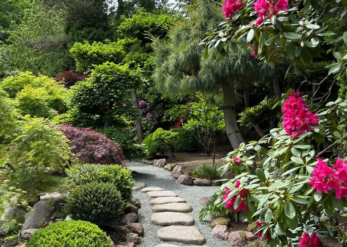 Wisniowy Sad 쿠도바-즈루이